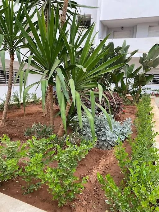Daire Appart Ensoleille Avec 2 Balcons Vu Piscine Agadir