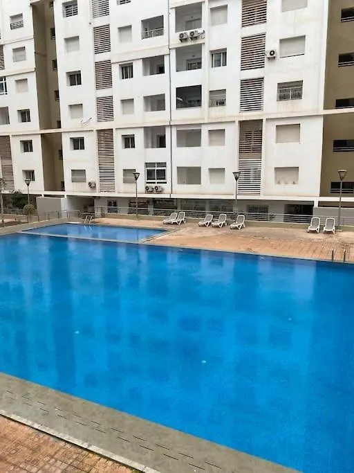Appart Ensoleille Avec 2 Balcons Vu Piscine Agadir